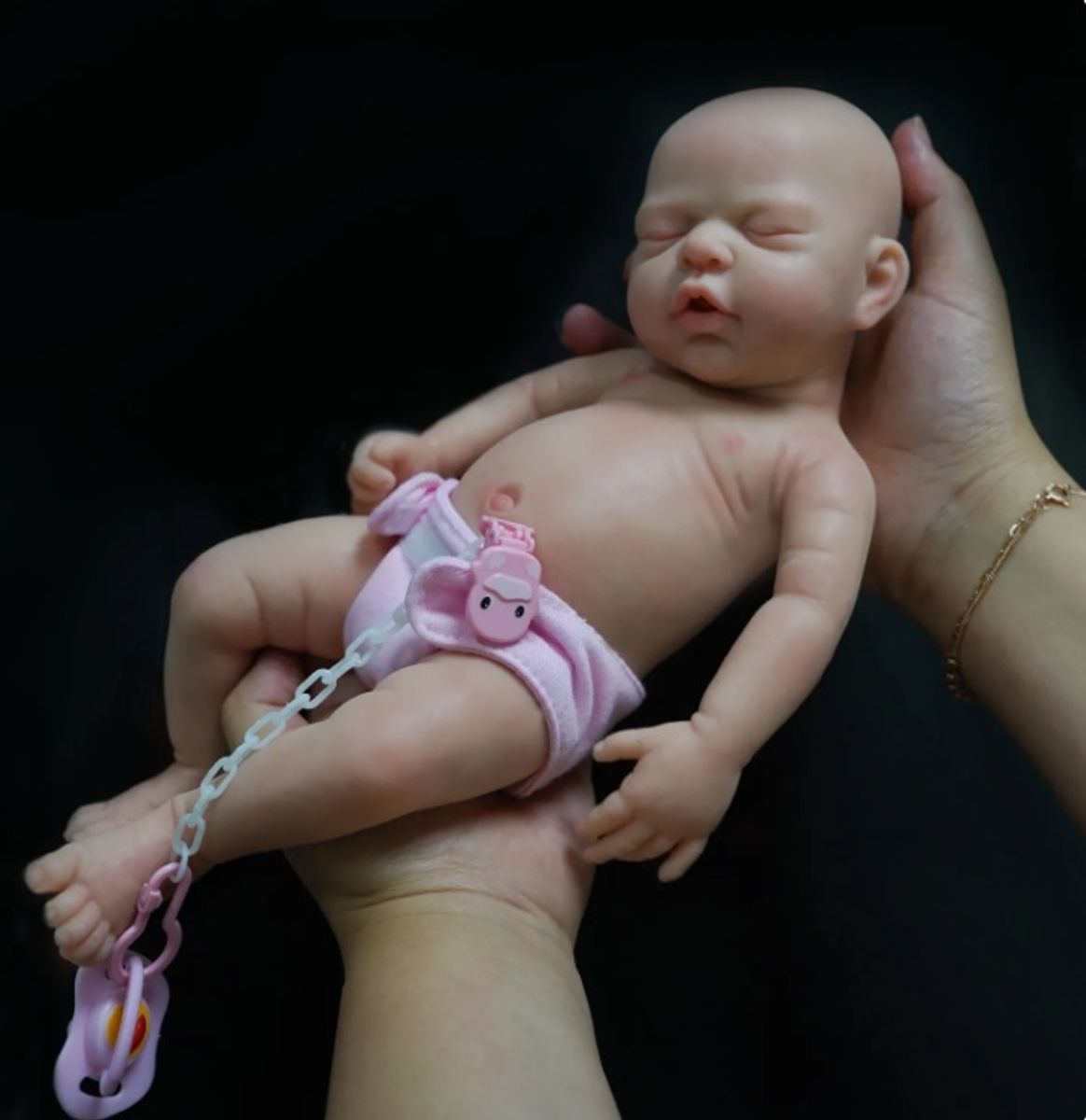 Bebê Reborn Menina Toda em Silicone Sólido Super Realista