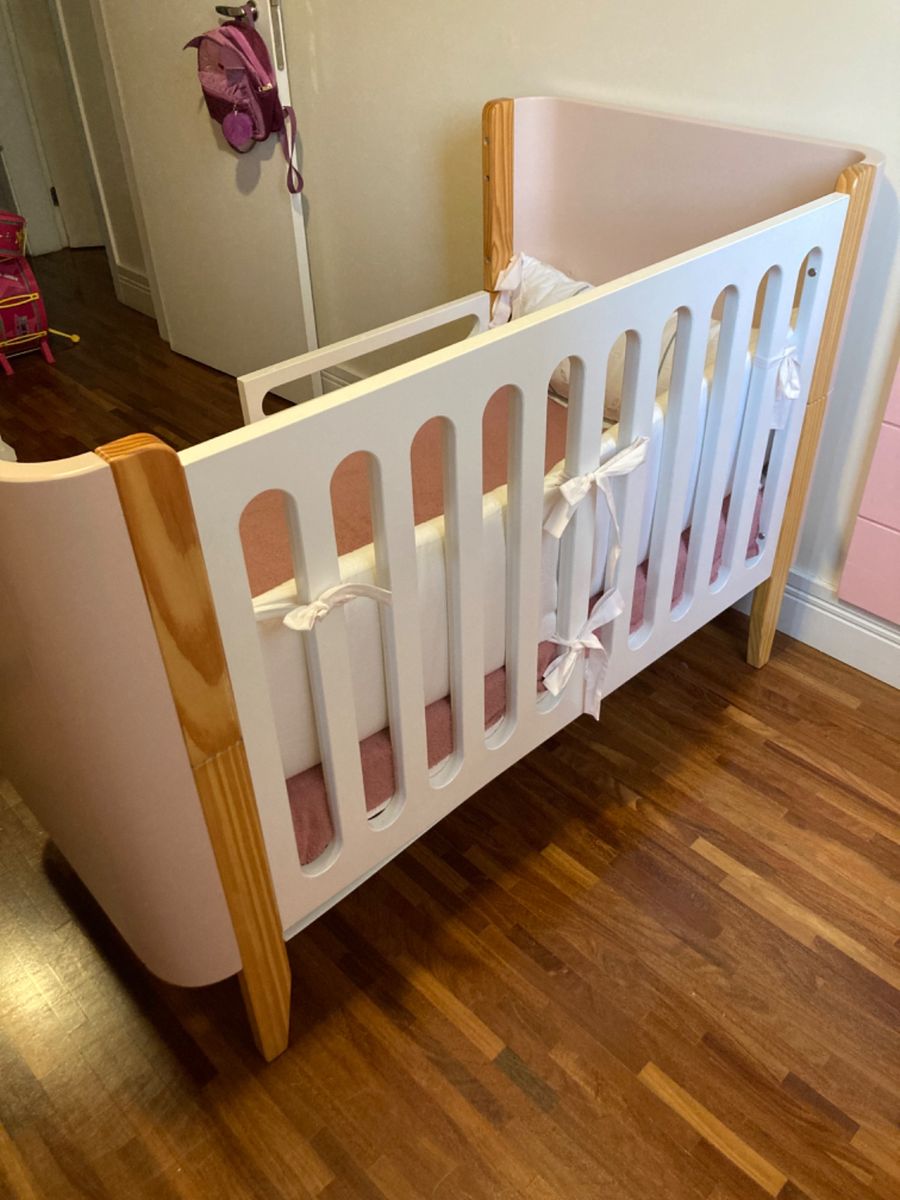 Berço Bo Rosa Lilibee Usado 97431751 enjoei