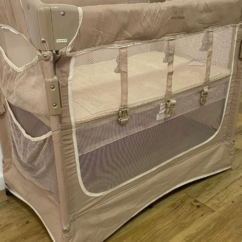 Berço Portátil Co-Sleeper Mini Arc Arms Reach Arms Berço