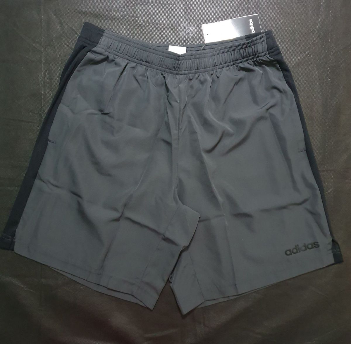 bermuda adidas essentials