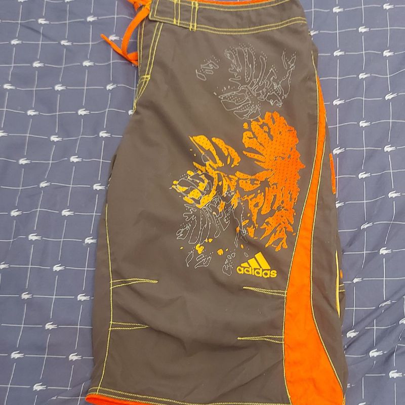 Bermuda adidas praia sale