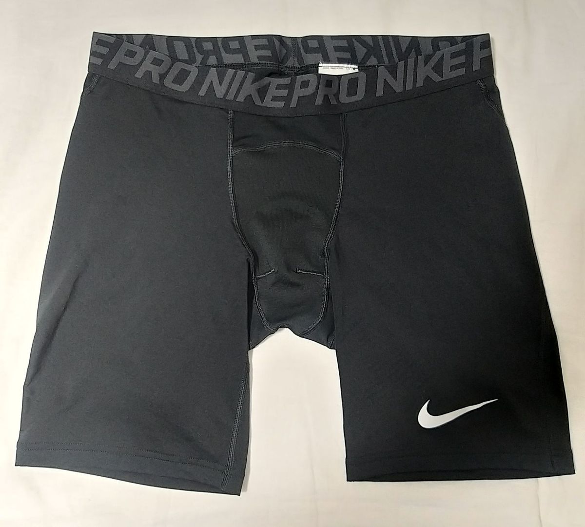 bermuda compressao nike