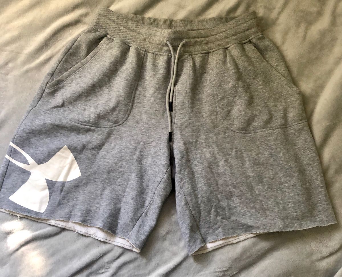 bermuda under armour moletom