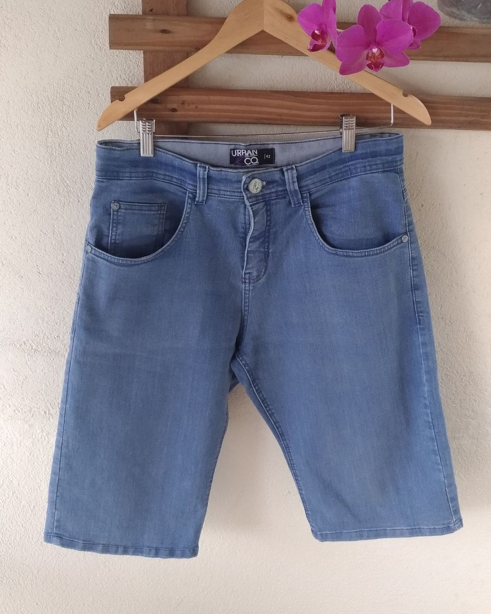 bermuda jeans masculina abaixo do joelho