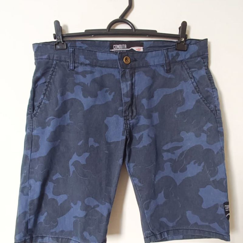 Bermuda Masculina Chino Sarja Camuflado Azul Conduta