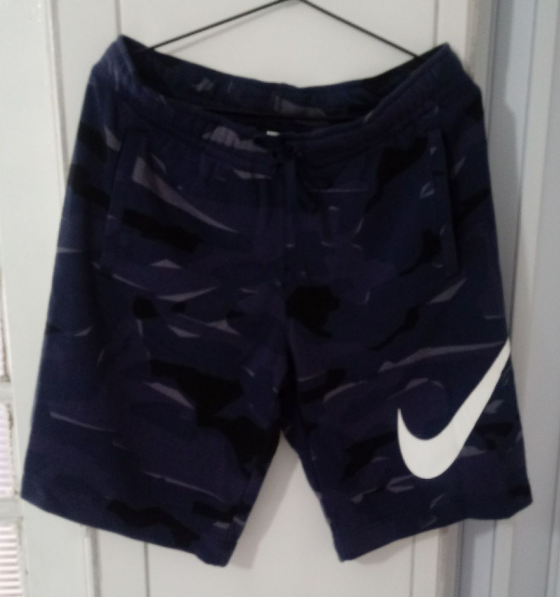 bermuda moletom nike camuflada