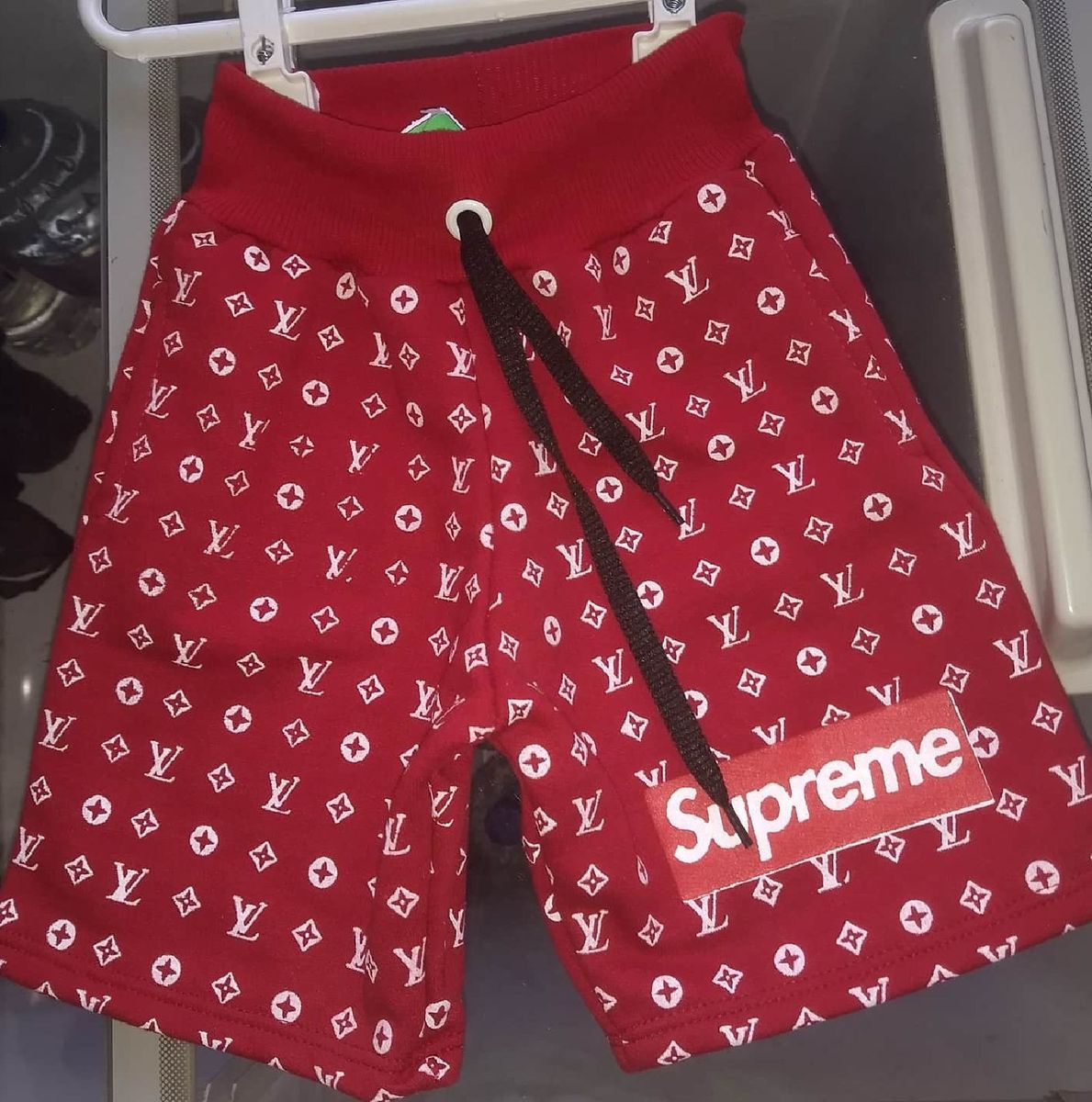 short moletom supreme