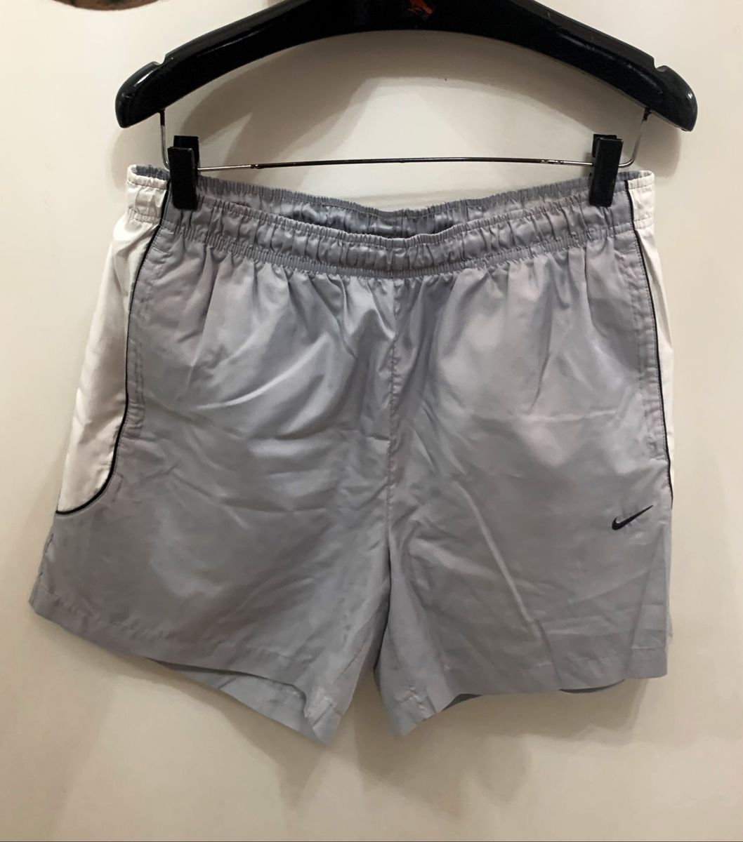 short nike academia masculino