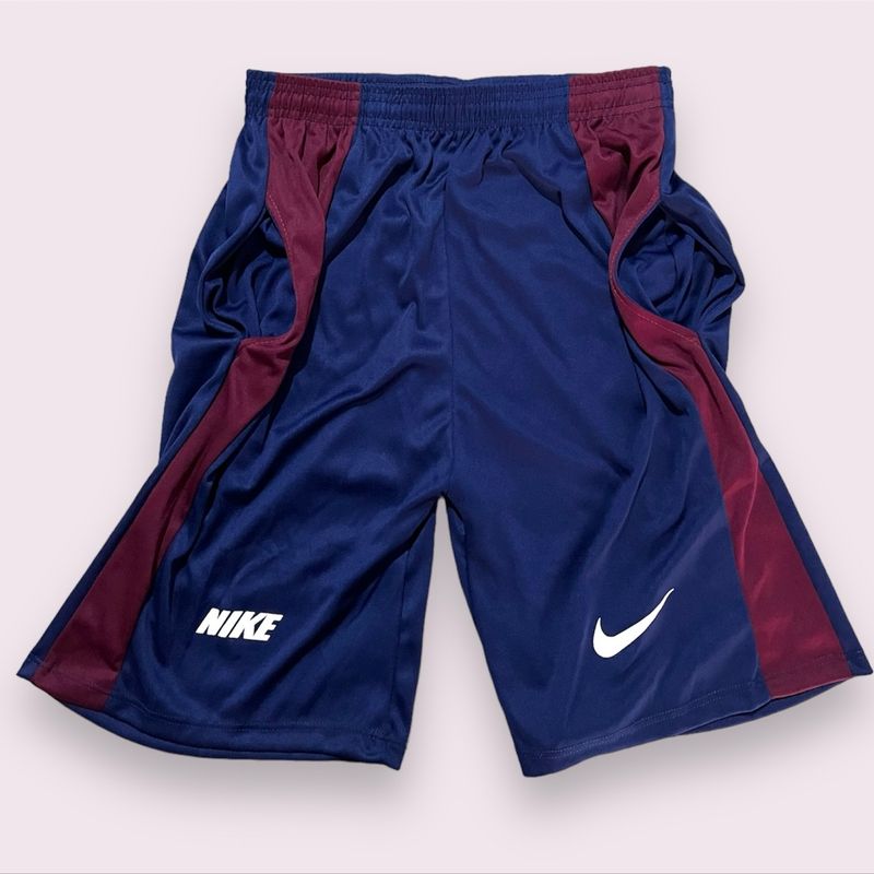 Bermuda academia nike cheap