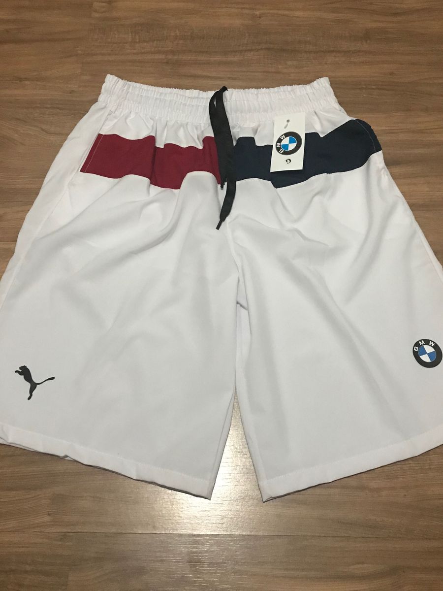 bermudas bmw