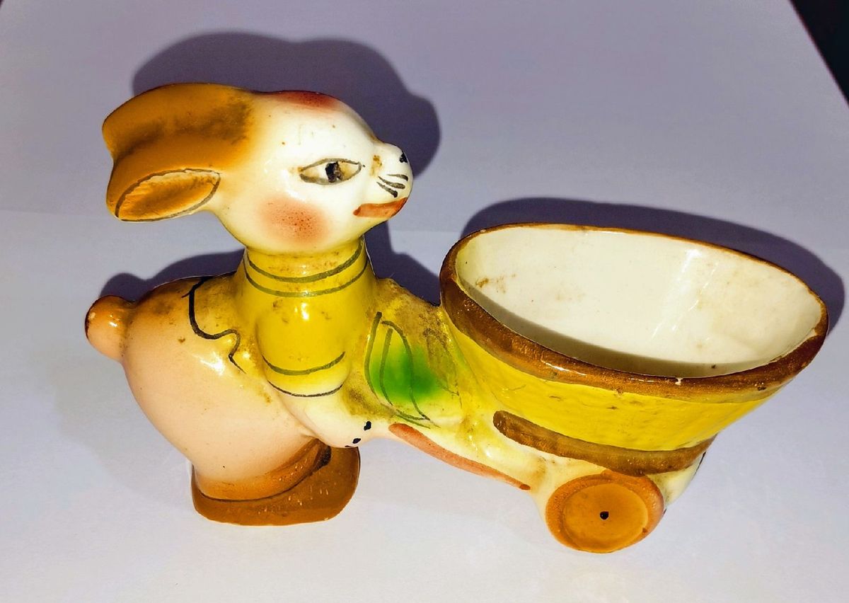 Bibelô Francês Antigo Coelho em Porcelana de 1950 com 12 Cm Perfeito e ...