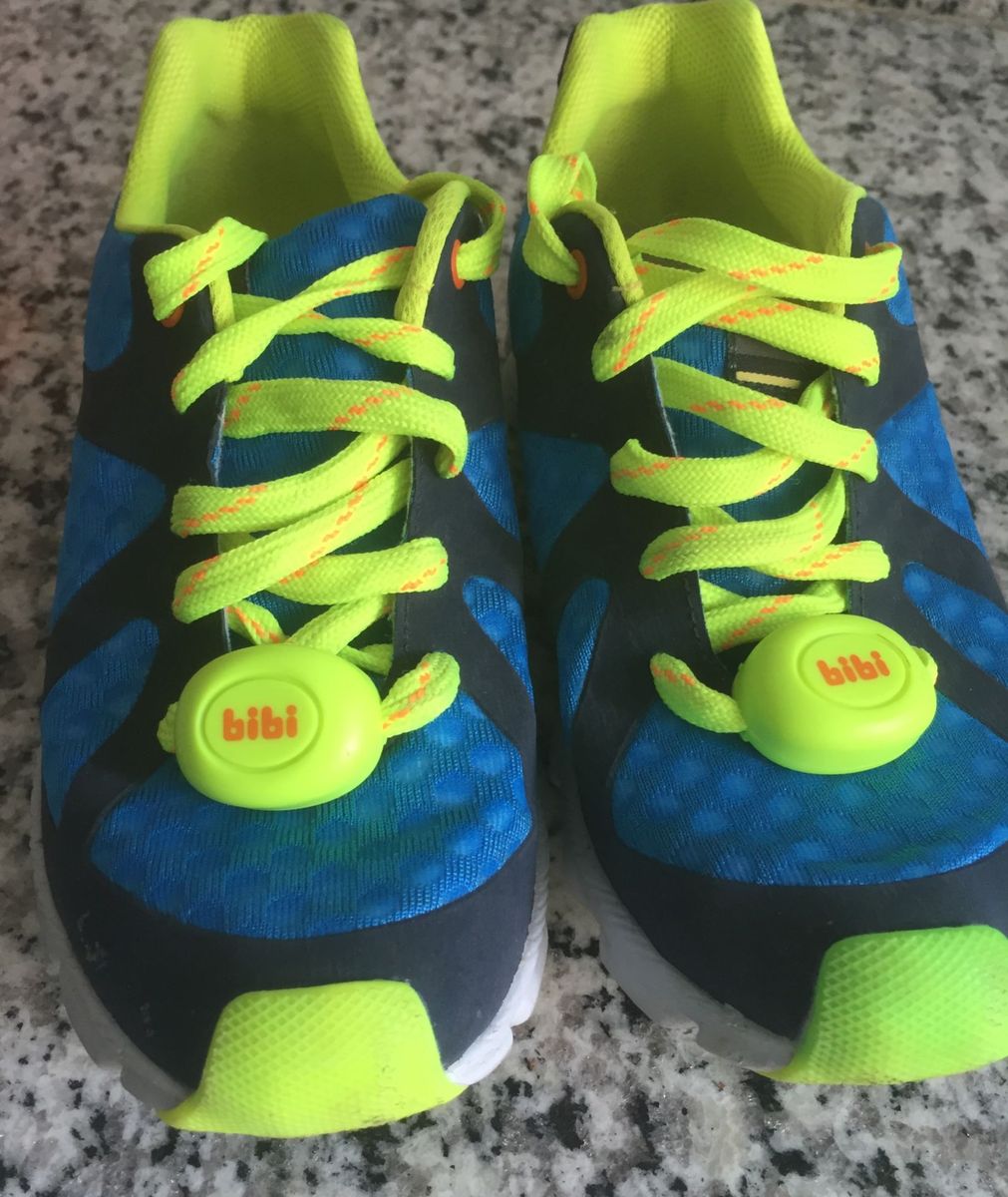 tenis bibi que pisca