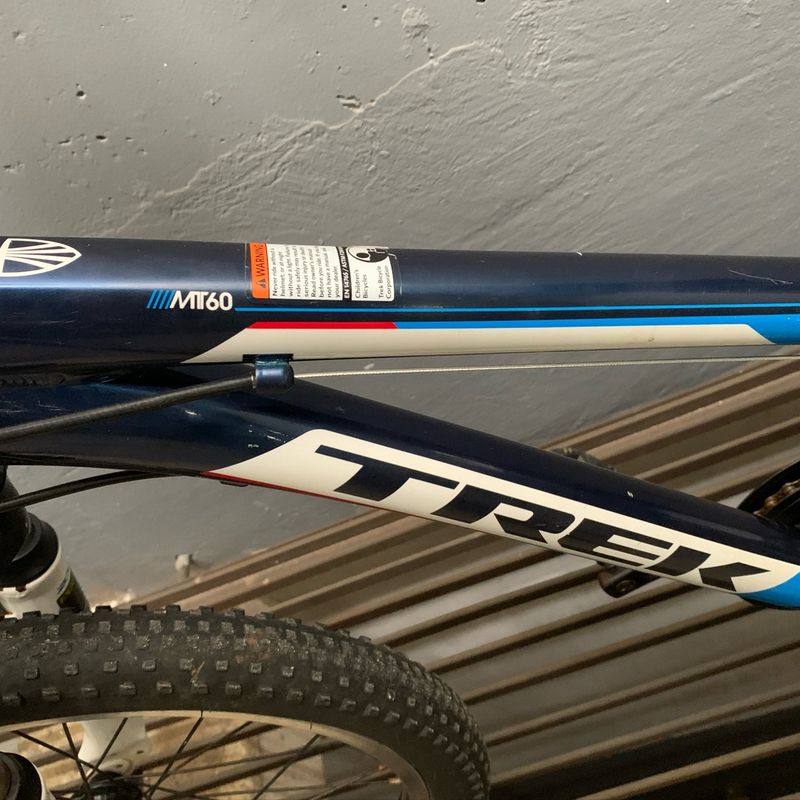 Bicicleta trek mt discount 60