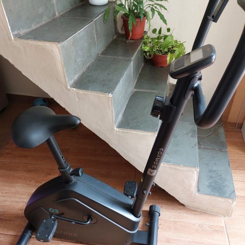 Bicicleta Ergom trica Est tica Essential Item p Esporte e