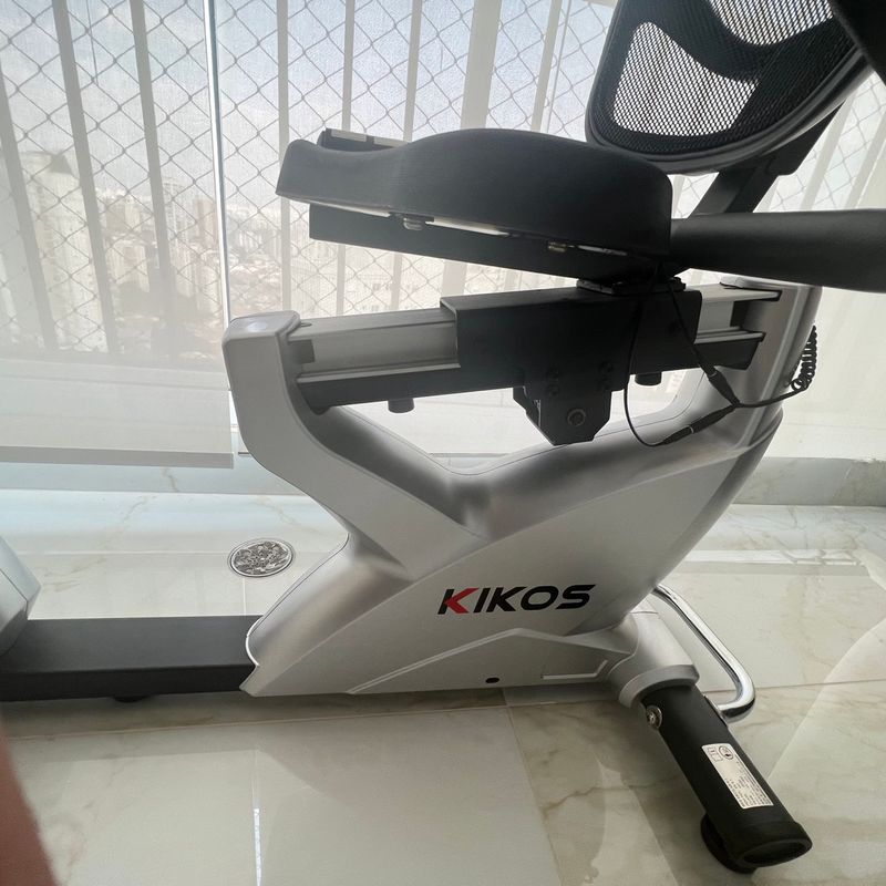 Bicicleta Horizontal Ergométrica Kikos Kr9.9i