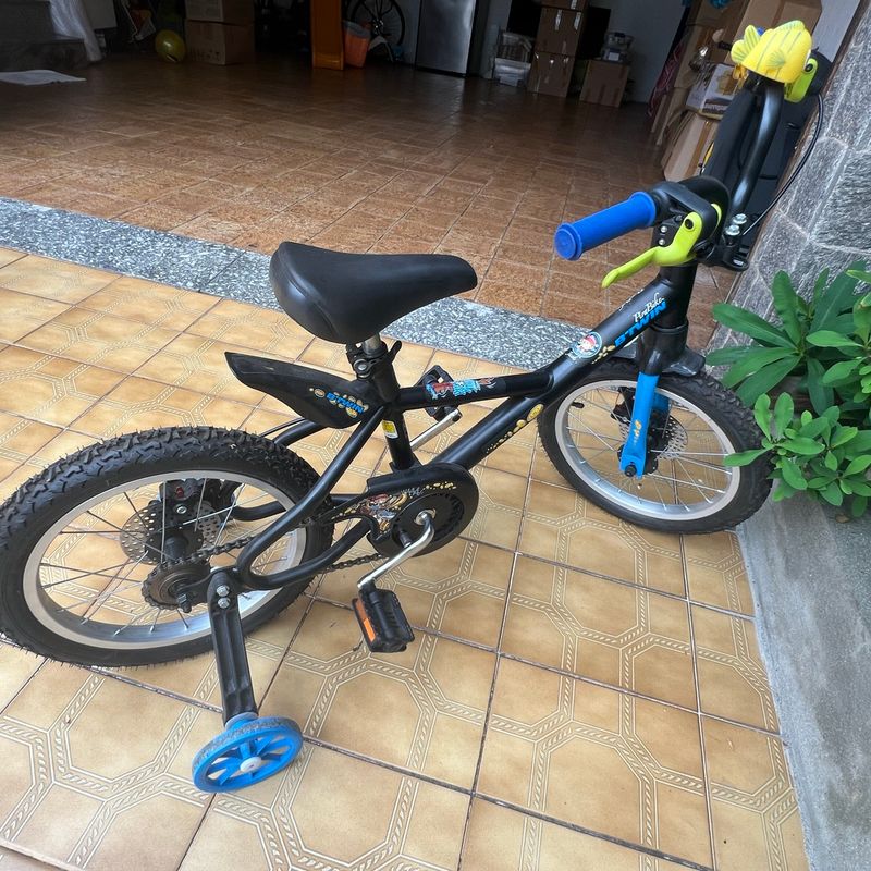 Bicicleta Btwin Dark Hero Bicicleta Infantil Dark Hero 500 Aro 16