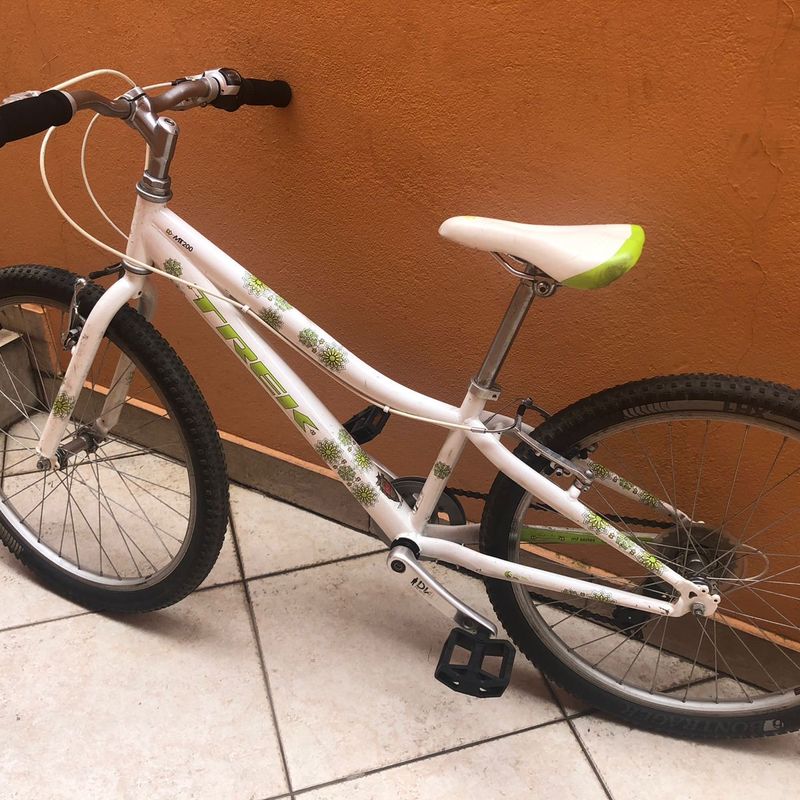 Bicicleta Juvenil Trek Aro 24 7 Marchas Nova Item Infantil