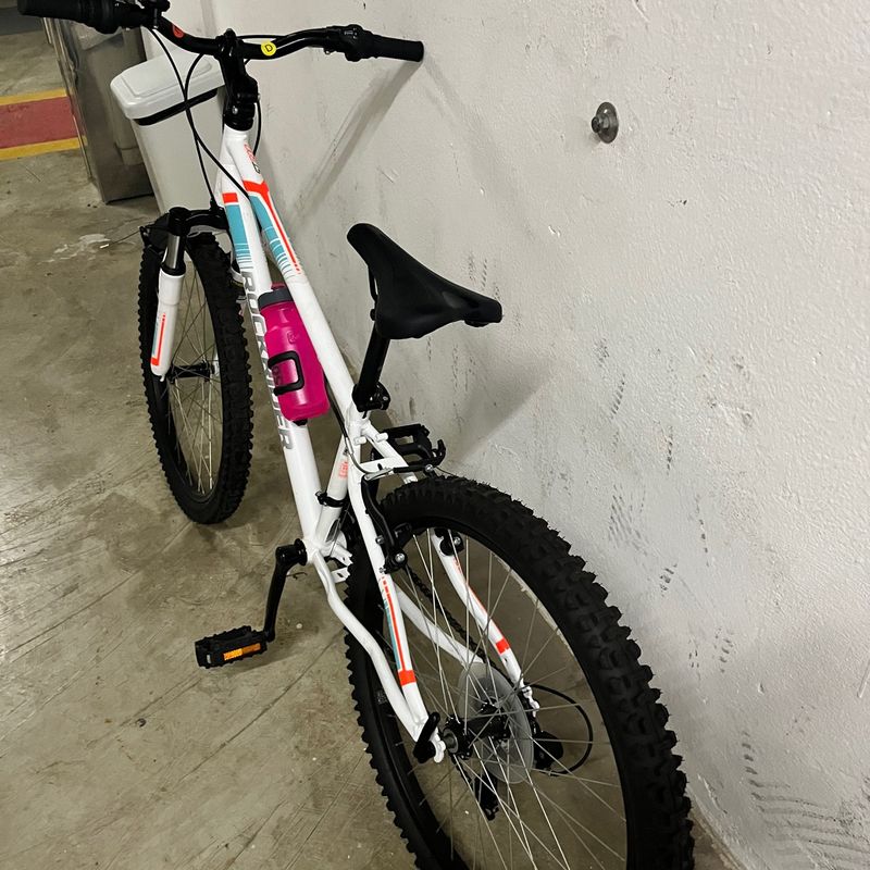 Bicicleta Infantil aro 24 MTB ST 500