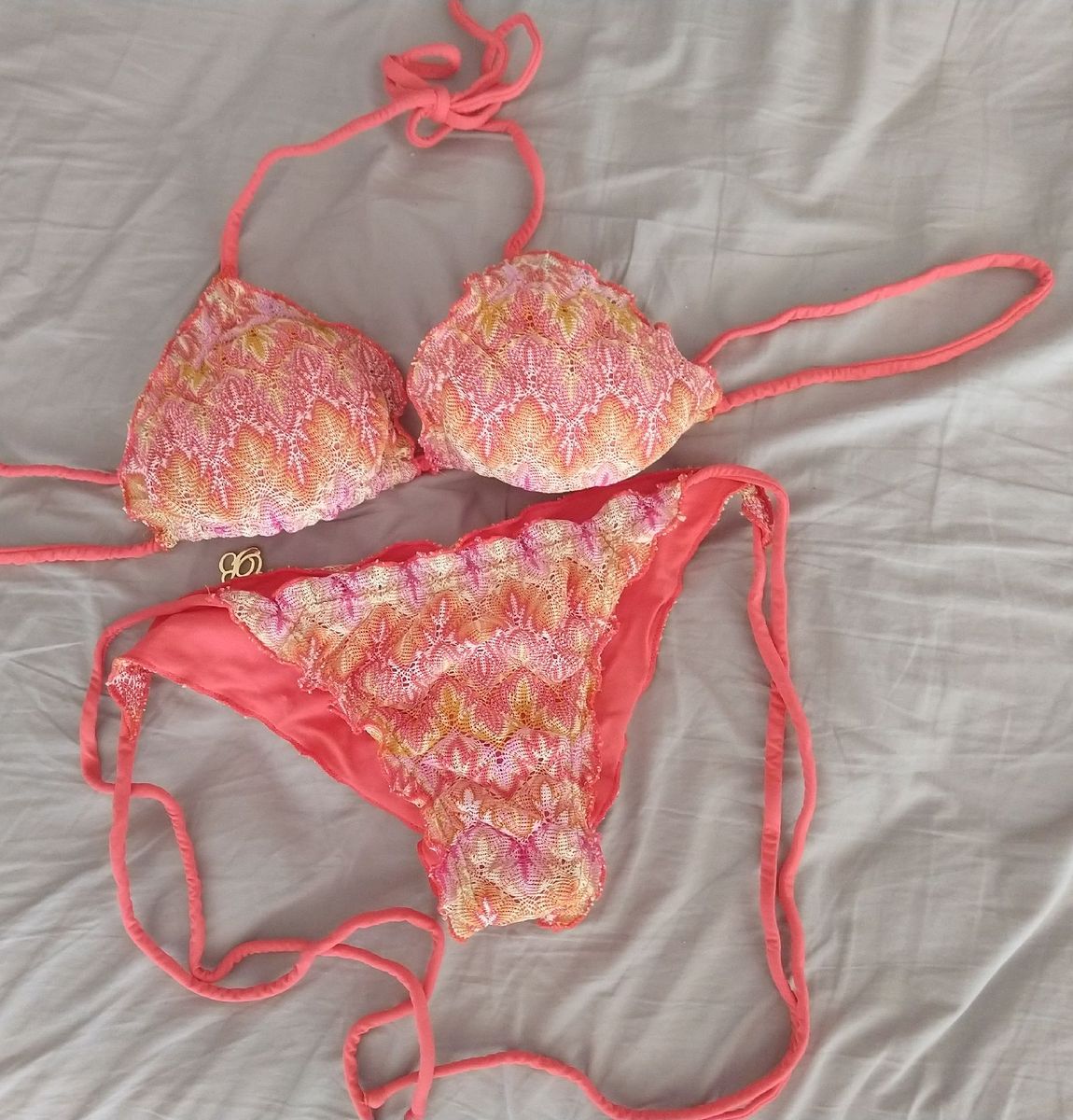 brigitte moda praia