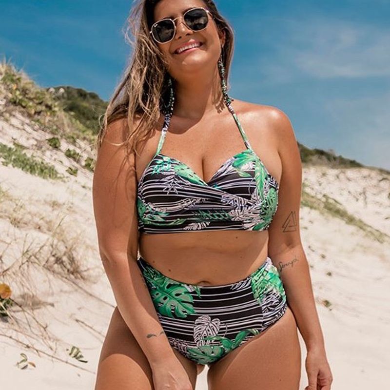 Moda praia sale feminina plus size