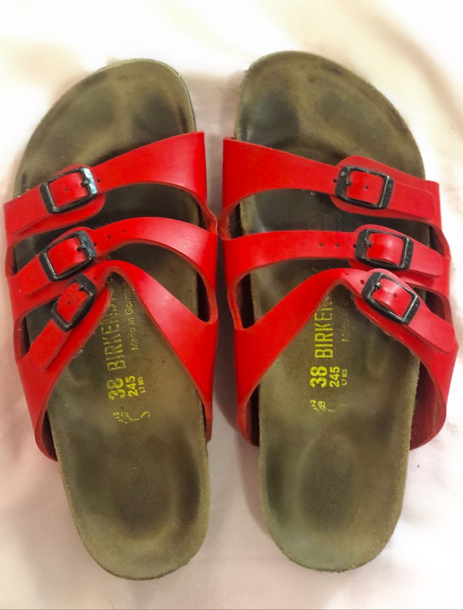 birkenstock vermelha