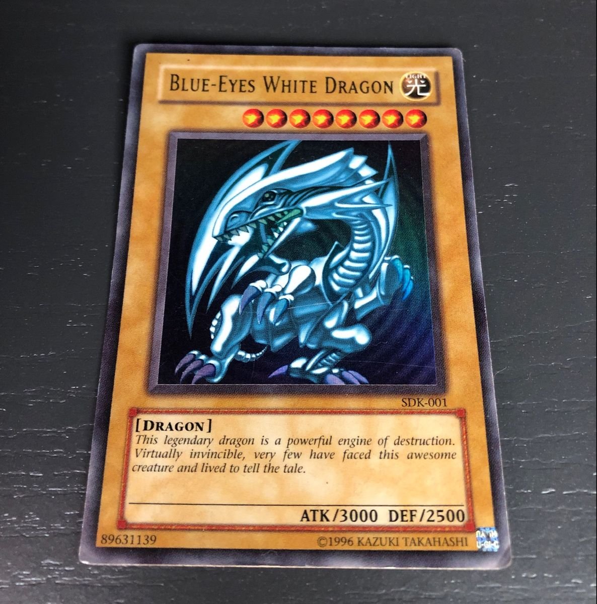 Carta Blue Eyes White Dragon Sdk 001 Yu Gi Oh Original Produto Vintage E Retro Konami Usado 