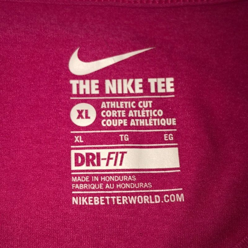 Nike t cheap shirt athletic cut