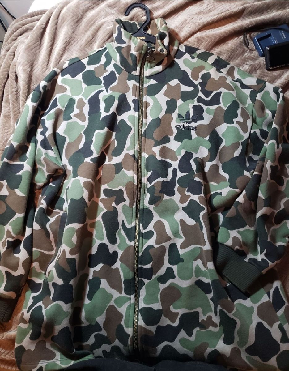 blusa de frio adidas camuflada