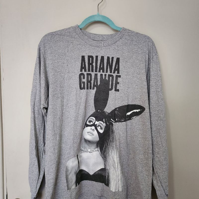 Blusa Ariana Grande Produto Oficial Casaco Feminino Usado