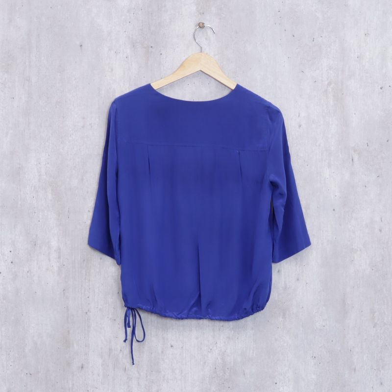 Blusa Azul Manga 3 4 Bcbgmaxazria Blusa Feminina Bcbgmaxazria