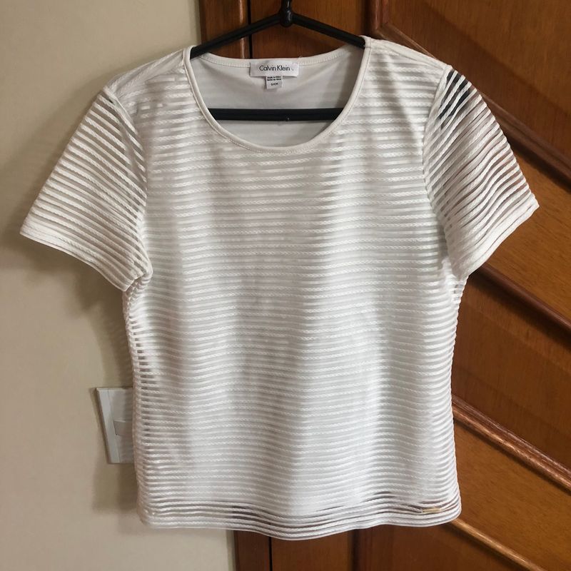 Blusa Branca Calvin Klein Manga Curta Feminina Tamanho P