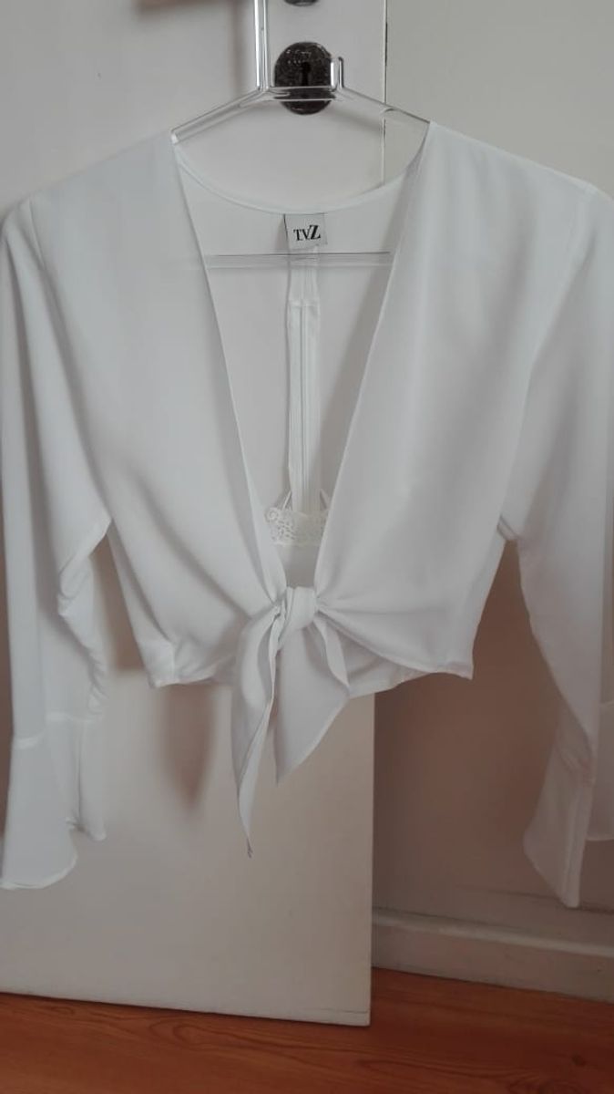 blusa branca feminina chique
