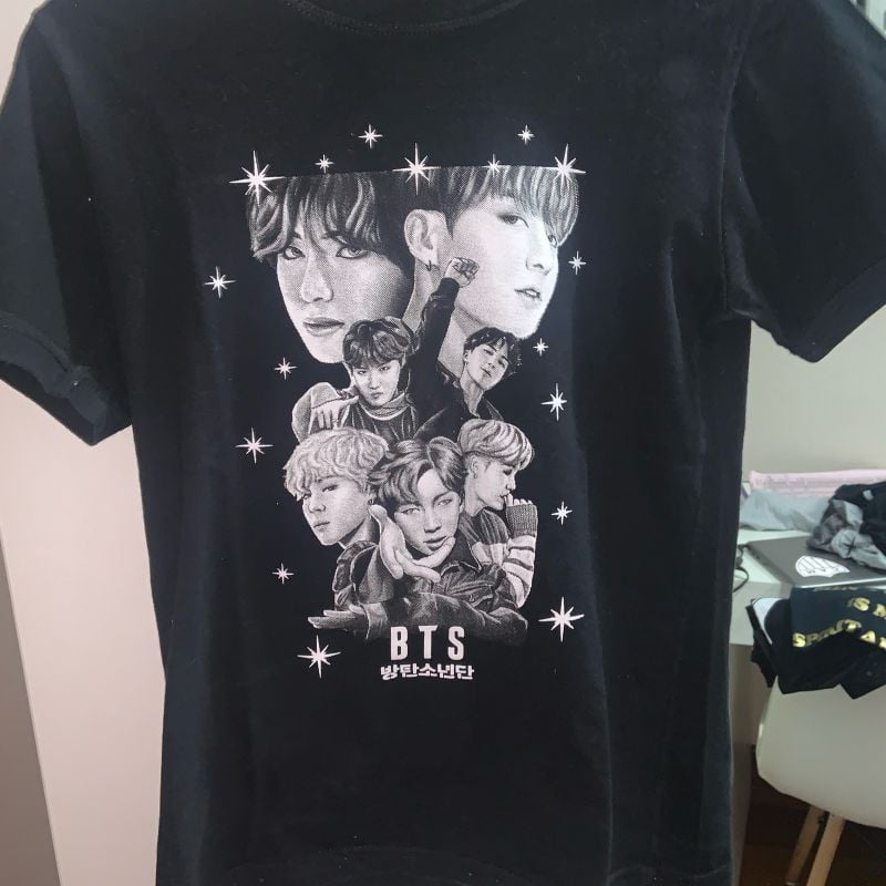 Blusas do bts para hot sale comprar