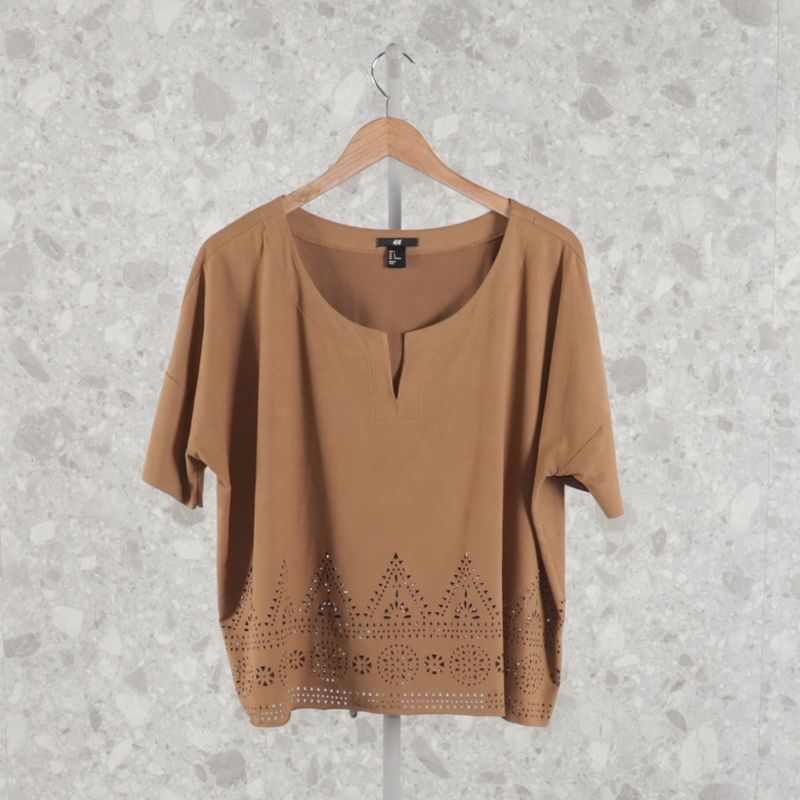 Blusa Camur a Marrom H e M Blusa Feminina H E M Usado 88980063 enjoei