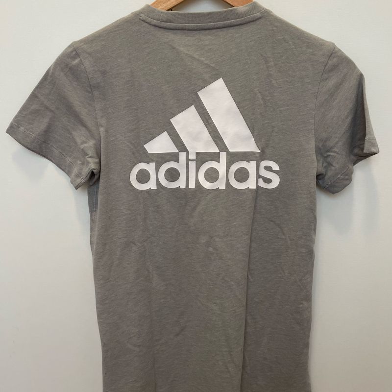 Blusa cinza hot sale adidas