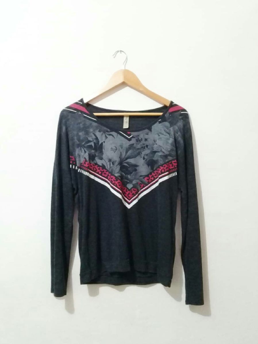 blusa cinza estampada - blusas cereja-rosa
