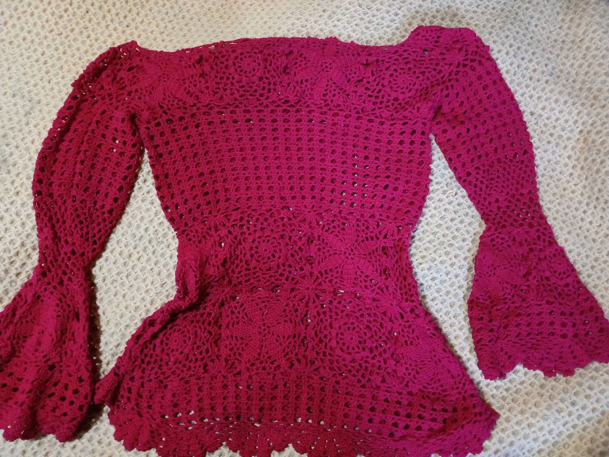 Blusa Crochê Selena Gomez Vermelha Blusa Feminina Artesanal Nunca Usado  57979653 enjoei