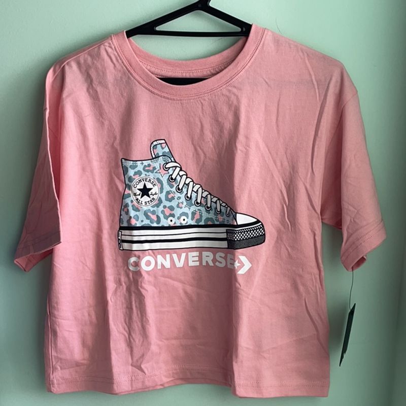 Blusas converse 2025