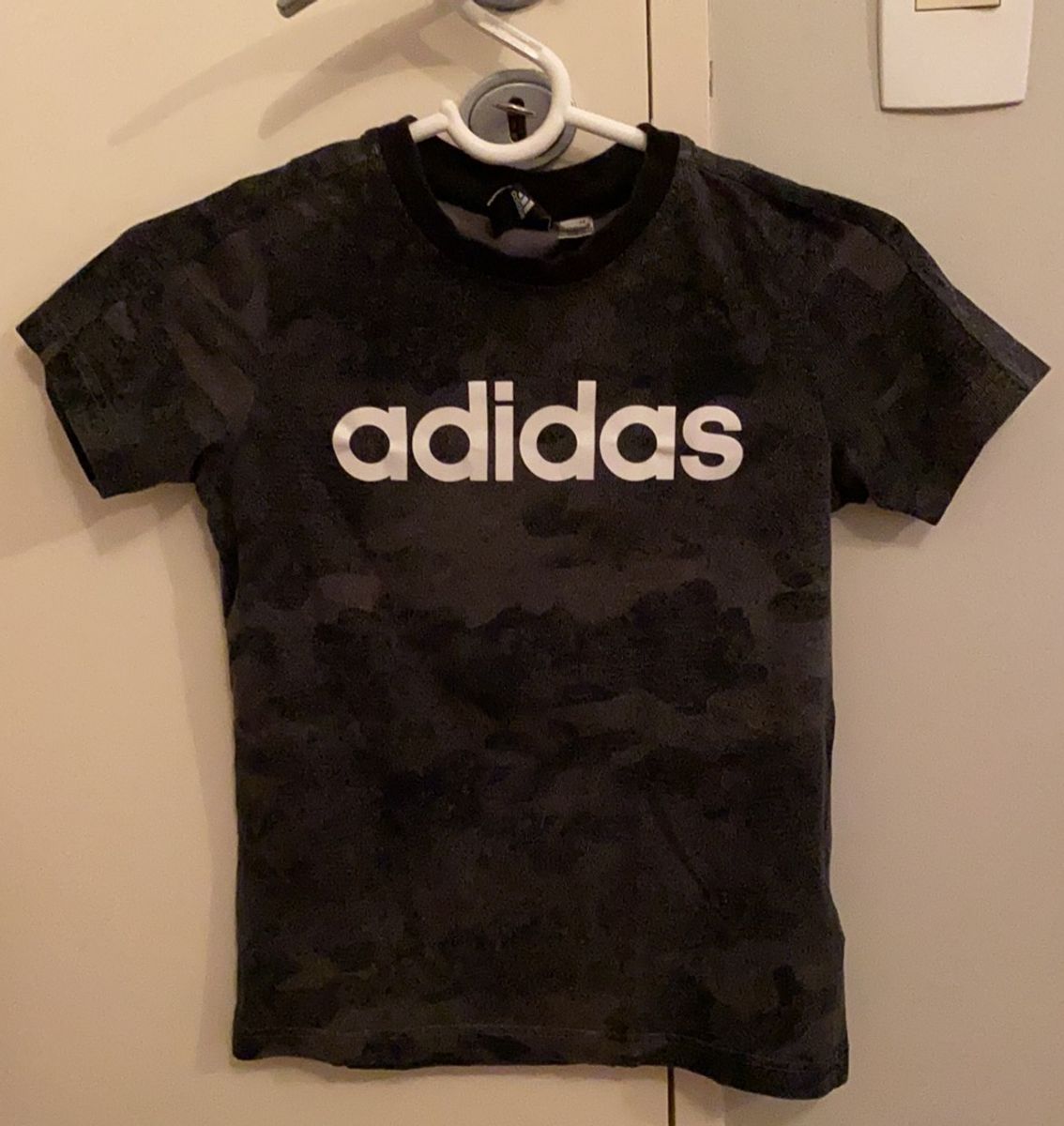fotos de blusas da adidas