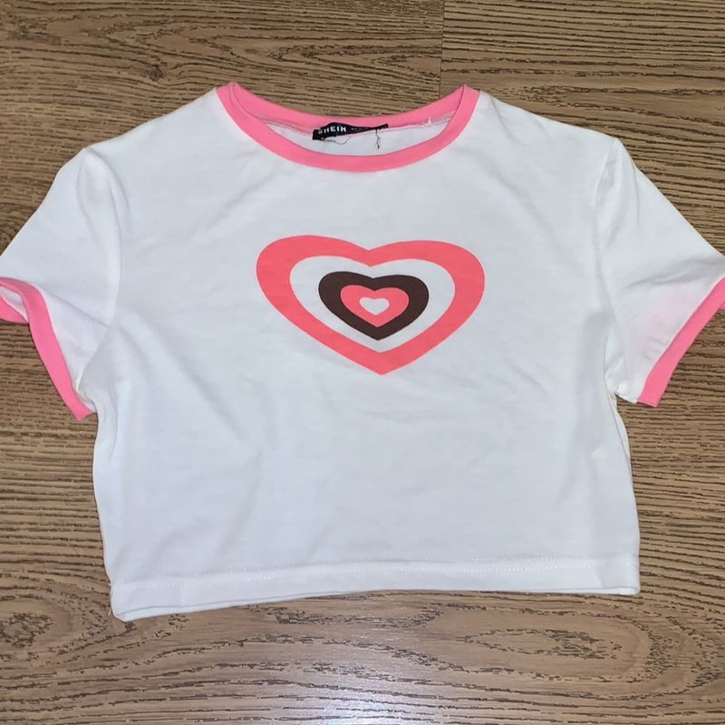 Blusa Rosa de Coração Shein  Blusa Feminina Shein Nunca Usado