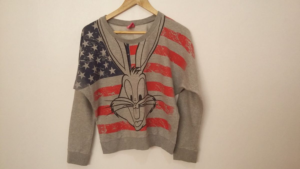 blusa de frio do pernalonga