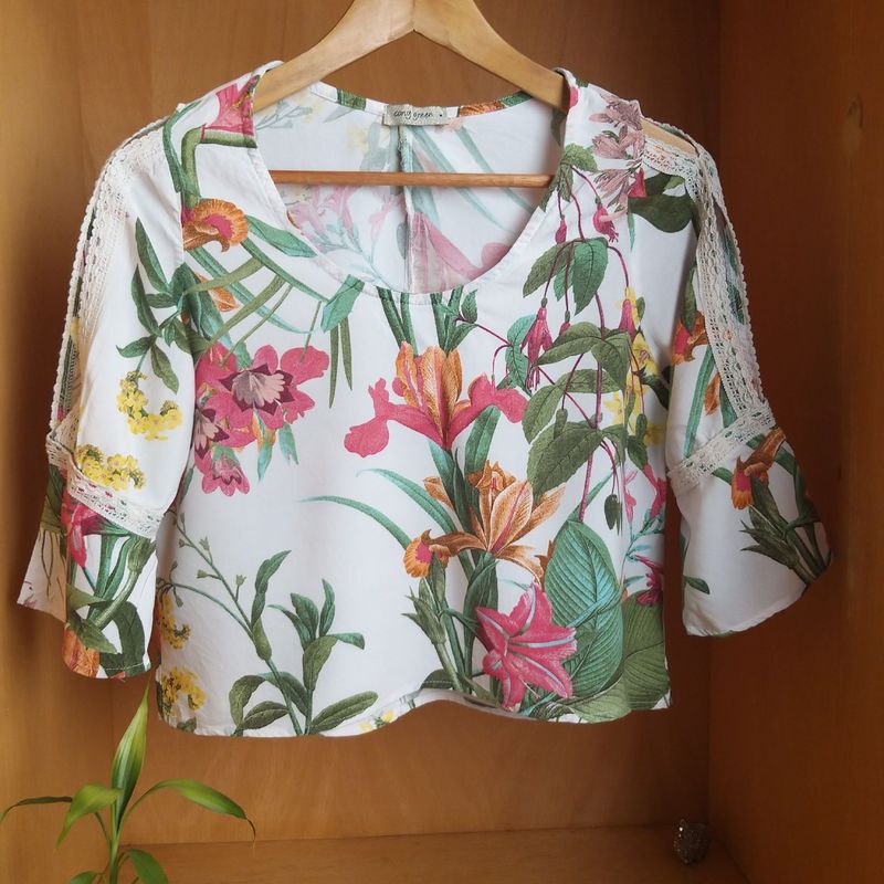 Cropped Bege Floral Sbetro, Blusa Feminina Sbetro Usado 96598154