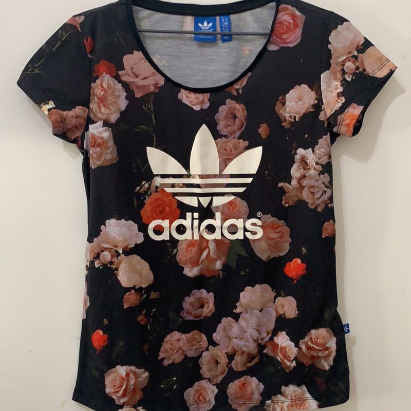 Blusa adidas hot sale feminina floral