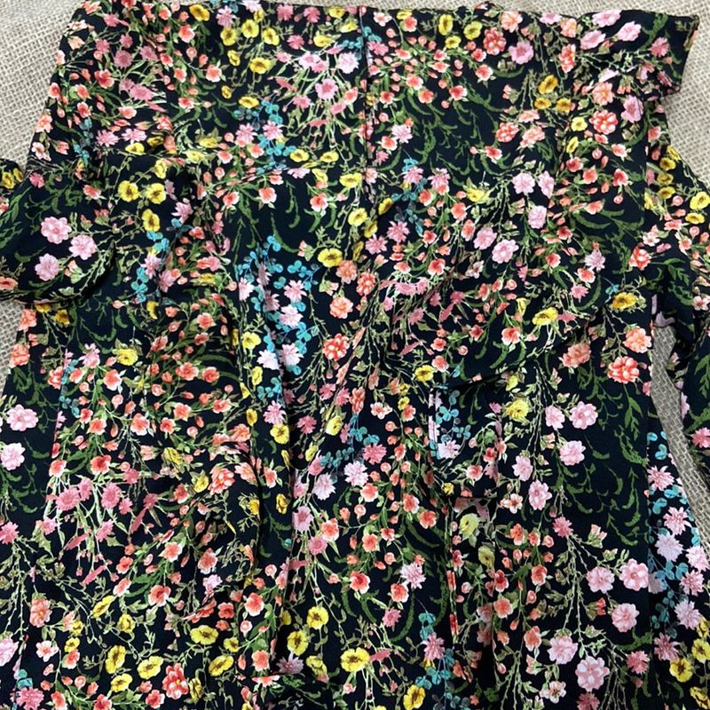 Blusa discount floral zara