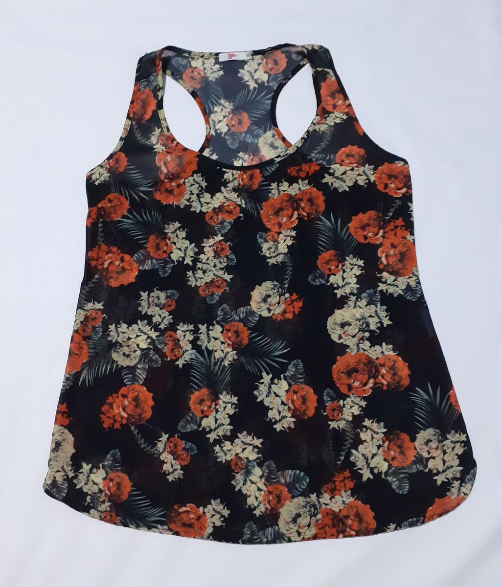 modelo de blusa florida