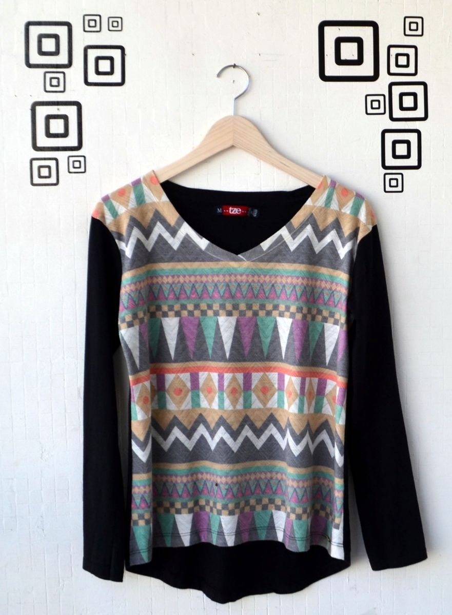 blusa levemente mullet - blusas sem marca