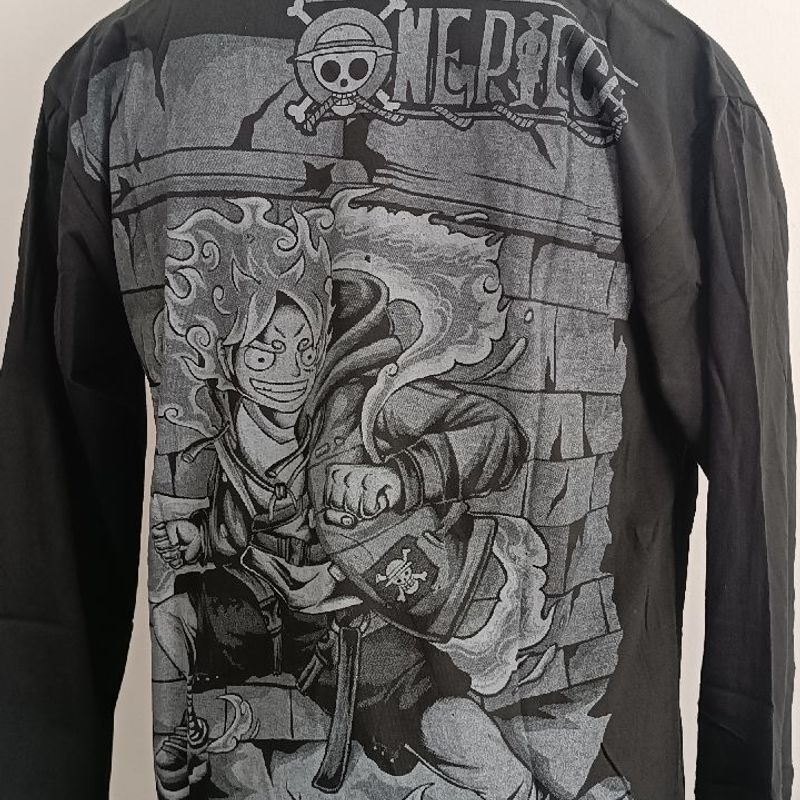 Camiseta infantil estampa personagens branca, One Piece em 2023