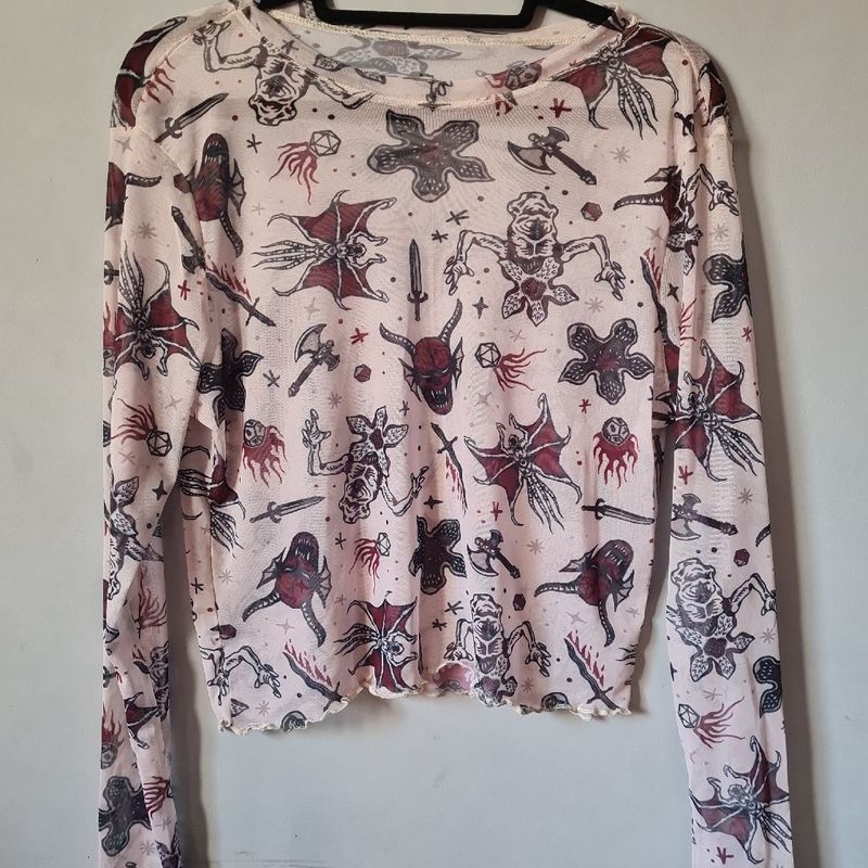 Blusa Manga Longa Segunda Pele Stranger Things Riachuelo Blusa