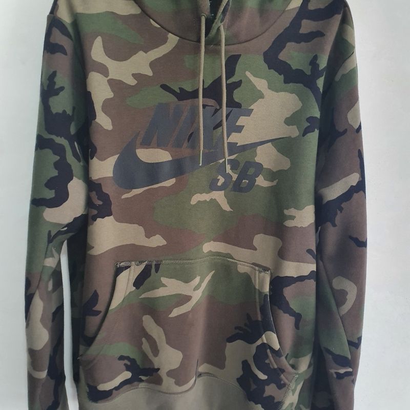 Blusa cheap nike camuflada