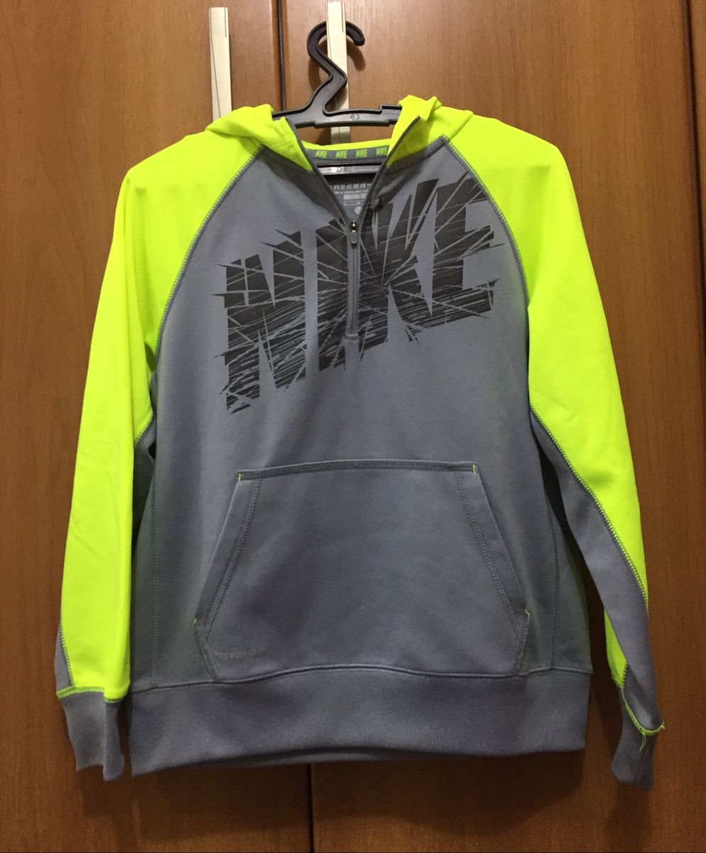 blusa nike therma fit